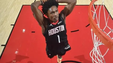 黄潜教头点赞：今日发挥堪称完美，只是皇马运势更佳。