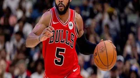 洛杉矶湖人队本赛季剩余赛事将改穿非城市版球衣亮相。